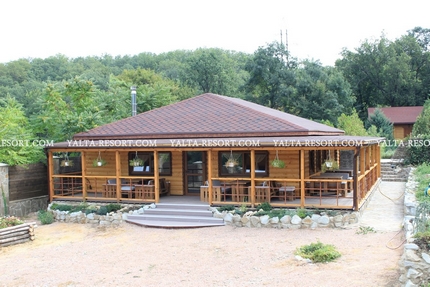  Ресторанно-гостиничный комплекс в Ялте