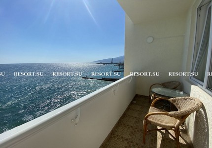 Продажа двухкомнатных апартаментов на берегу моря