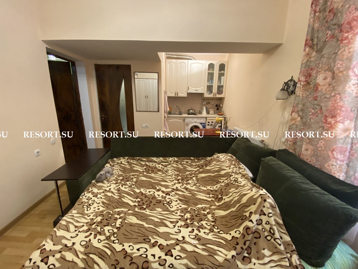 Продажа 3-х комнатной квартиры в Ялте